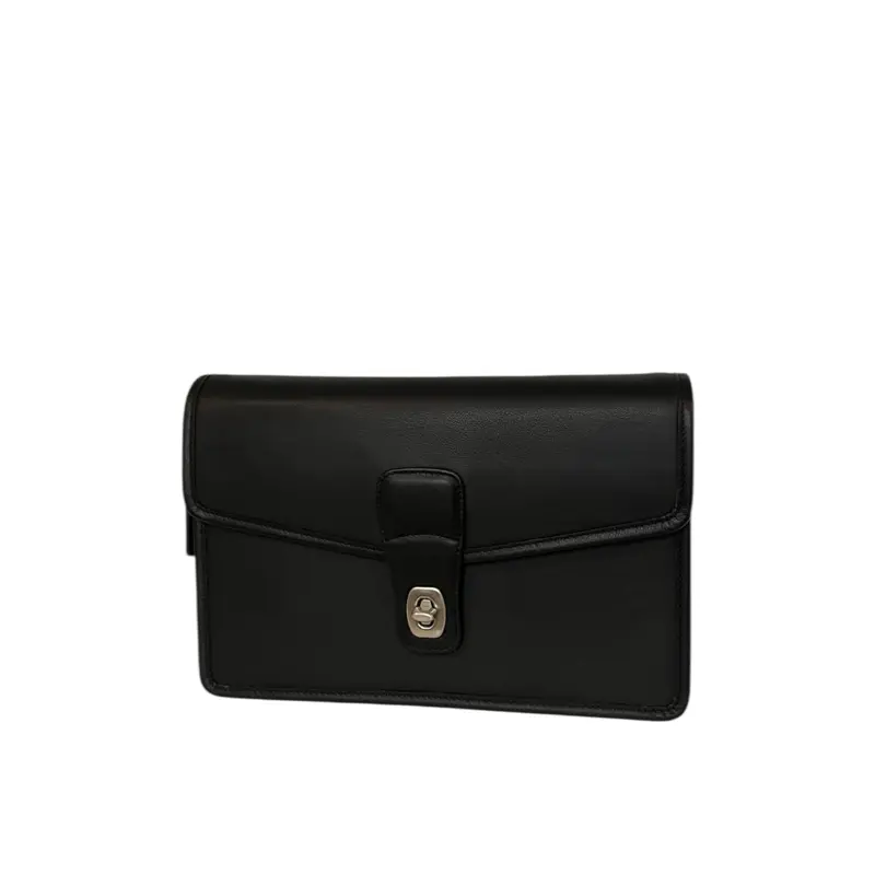 Pre-owned coach leather Clutches & Wristlets black clutch 1990s