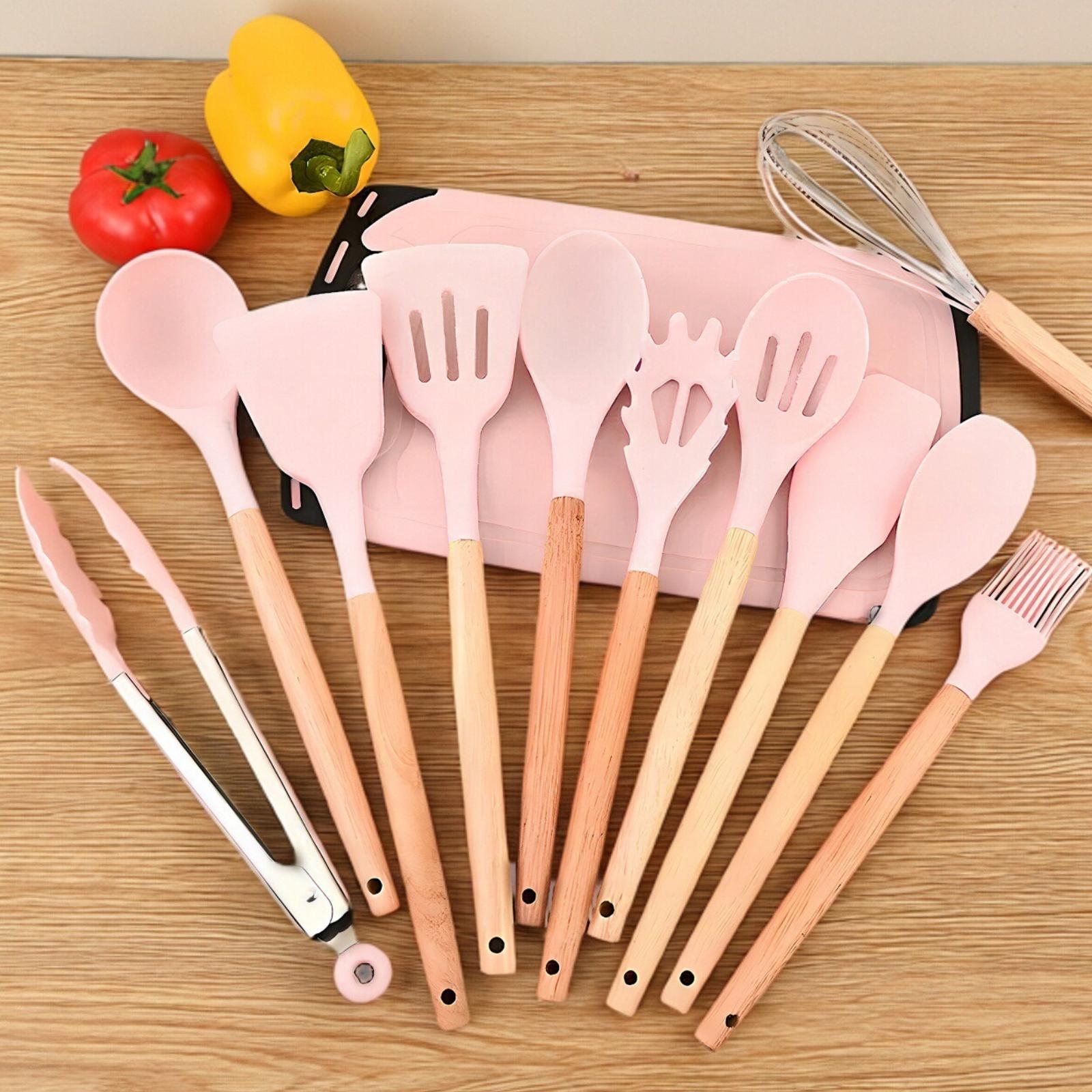 19-Piece Kitchen Knife Set (Including Heat-Resistant Silicone Cutlery and Equipped with Wooden Handles)Comes with 2 chef's knives and knives compatible with non-stick cookware, easy to clean and maintain. Perfect for Christmas gifting White Kitchenware