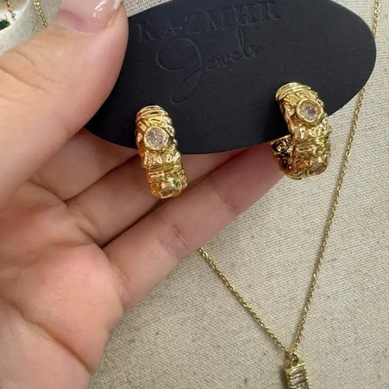 Tamra Hoops