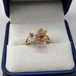 Oroconda Jewelry 14k Flower Three Tone Ring in Size 6 - Elegant Three-Tone Design, Size 6, Perfect for Any Occasion