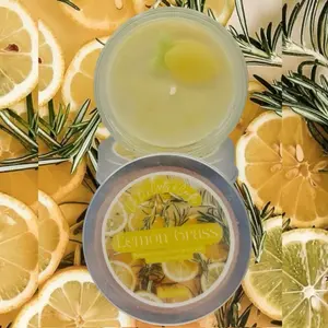 4oz Lemon-Grass Candle -Pure, refreshing lemongrass with a clean citrusy finish.