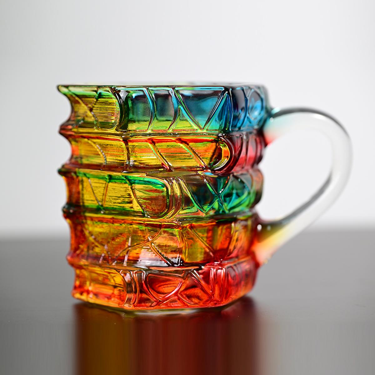 This 3D painted ceramic book-shaped mug is a unique, stackable coffee cup, the perfect gift for literature lovers, a creative and colorful book-themed gift, and a high-value gift for your boyfriend or girlfriend. It is reusable.