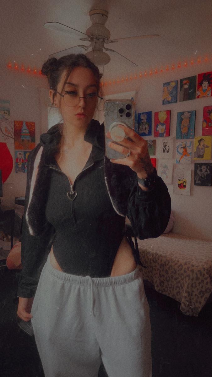 Item: BLACK, One size