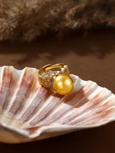 VENNUS Golden Pacific Pearl Ring elegant jewelry collection