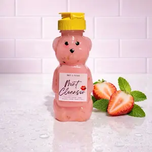 Strawberry Mint Intimate cleanser + Natural cleanser