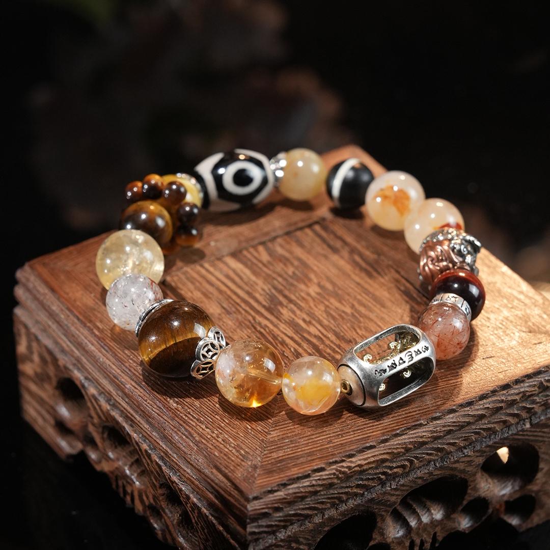 Advanced Birth Chart Reading 1ON1 + Lucky Crystal Bracelet Aligns with Your Personal Energy