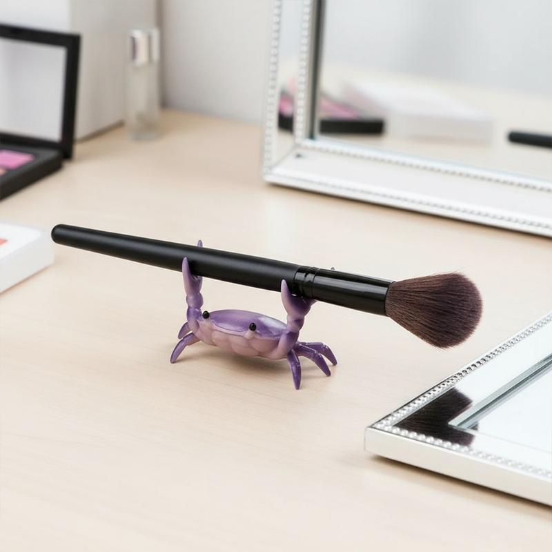 BMTWE 1 PCS Weightlifting Crabs Pen Holder Realistic Crab Shaped Pen Stand Crab Statu Creative Decorative Desk Ornament Office Stationery Supplies for Office Home Desk School