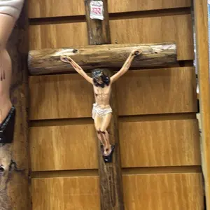 Crucifijo Rustico 20x12 Religious Decor