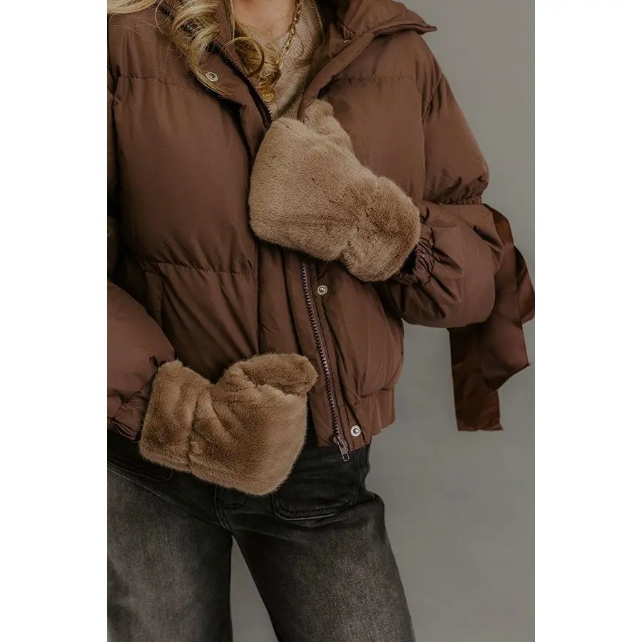 Cozy Feels Faux Fur Mittens in Taupe