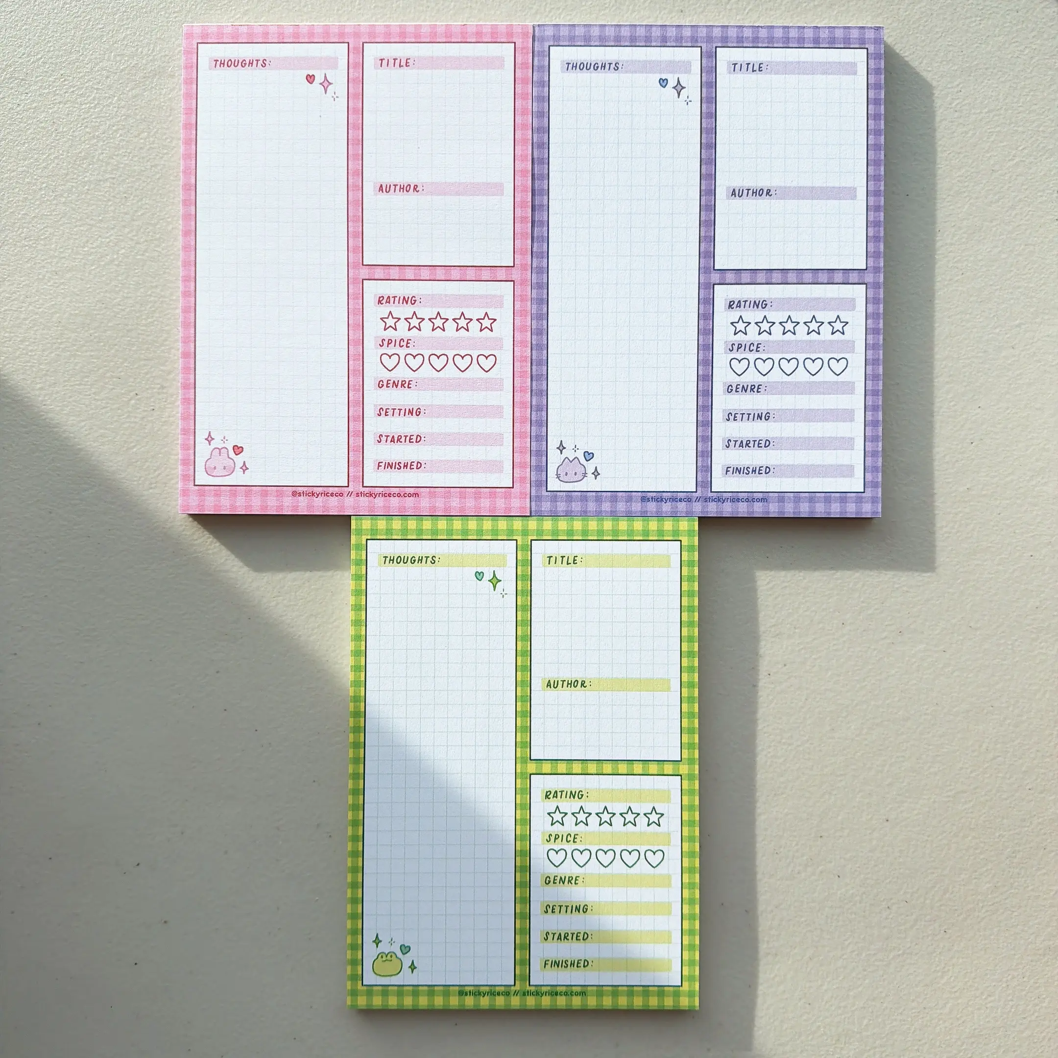 Cute Animals Gingham Reading Log Book Review Notepad - 5x7in Size Tear Off Pages for Book Tracking & Reviews