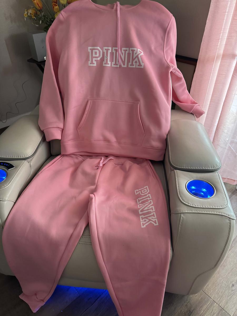 Item: Pink, XL