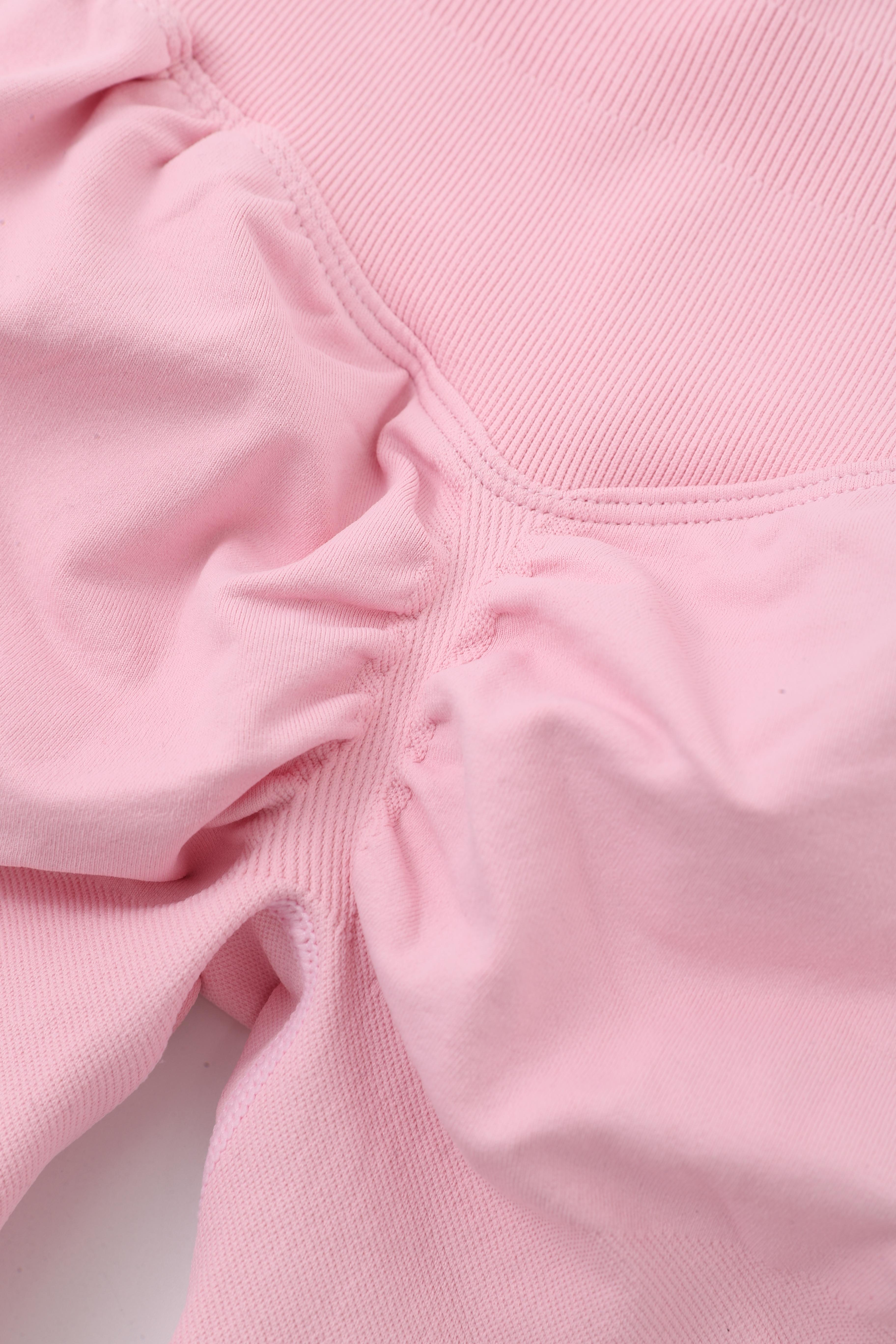 BBFIRA Halter Backless Sports Tank Top Workout Sets for Women 2 Piece, Gym Outfits Seamless Halter Backless Crop Top Scrunch Bum Shorts Tracksuit  Women's 2 Piece Workout Set Backless Halter Top & Scrunch Butt Lift Shorts Seamless Sporty Clothes SpringS