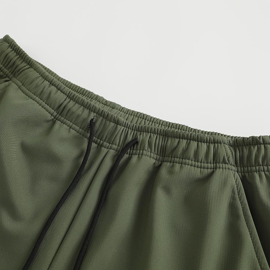 Men's Waterproof Cargo Hiking Pants, Elastic Waist Drawstring Wide Leg Tactical Trousers, Lightweight Windproof Outdoor Work Pants for Young Men Camping Travel Daily Street Wear durable training pant autumn
