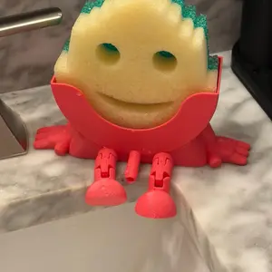 Sponge Daddy Sponge Holder – Cute Kitchen Sink Sponge Stand, Funny Smiling Sponge Organizer, Countertop Sink Accessory