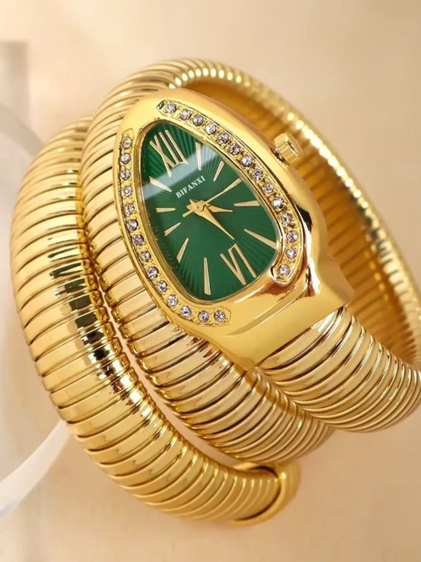 Women's Fashion Bangle Watch, Snake Quartz Watch, Fashion Watches, Fashionable Analog Watch, Creative Design, Personalized Jewelry Accessory, Stylish Clock Gift Idea
