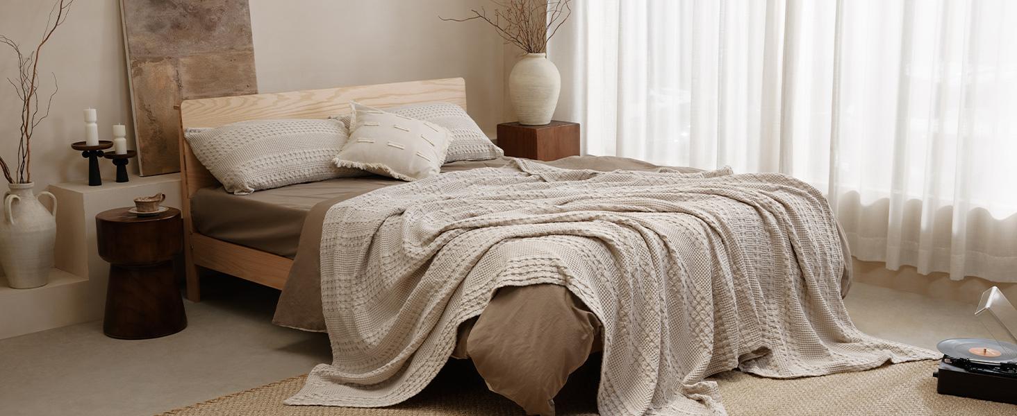 PHF 100% Cotton Weave Waffle Blanket, Aesthetic Soft Woven and Breathable Blanket for Bed Sofa Home Decor for All Seasons, New Year Gift