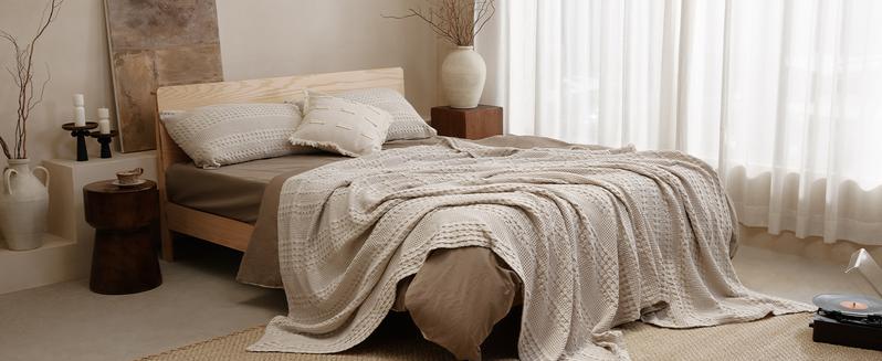 PHF 100% Cotton Weave Waffle Blanket, Aesthetic Soft Woven and Breathable Blanket for Bed Sofa Home Decor for All Seasons, New Year Gift