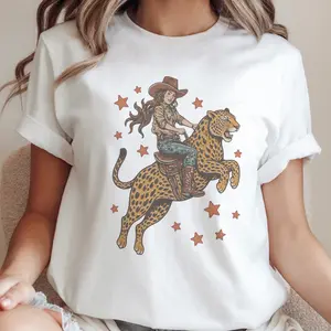 Vintage Western Tees Retro BOHO Cheetah Cowgirl Graphic Tshirt Bronco Cowgirl Cowboy T-Shirt Womens Sublimation Country Crewneck Top