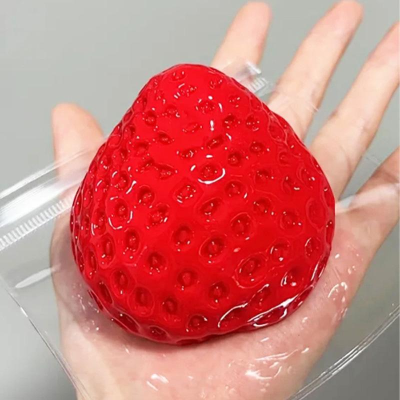 Strawberry Squeeze Toy Realistic Design Aromafor Stress Relief Soft Squishy Silicone Maker ldeal Gift HomeOffice Use