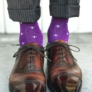 The Lincolns - A Deep Violet Sock with White Hatches