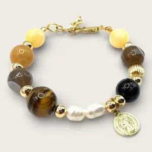 Brazalete San Benito ,ágata café, ojo de tigre, yellow jade , perla de agua dulce
