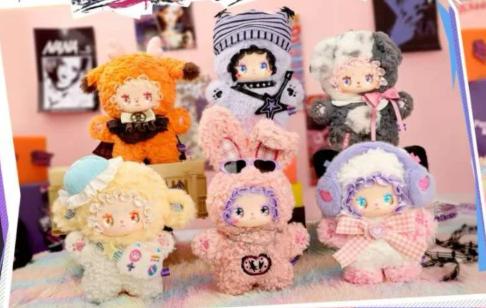 Lovely Emma Punkera Series Plush Blind Box