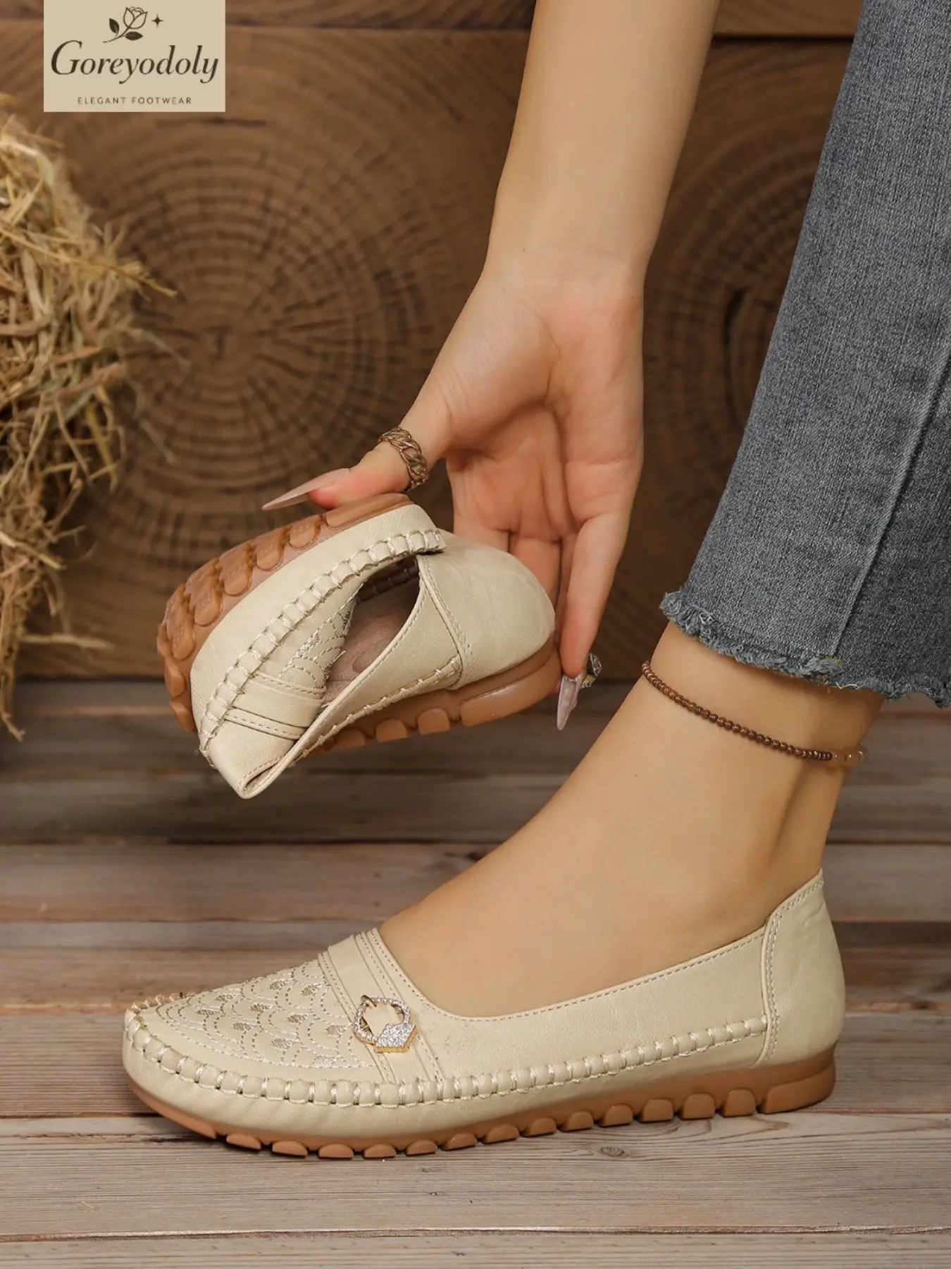 Goreyodoly Women's Casual Slip On Flats, Versatile Flat Shoes, Embroidery & Rhinestone Buckle Decor, Breathable Lightweight Comfortable Shoes for All Season, Ideal for Office, Travel, Soft Cushioned Insole, Slip-Resistant, Flat Round Toe Shoes