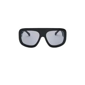 Otra Vail Sunglasses in Black & Smoke