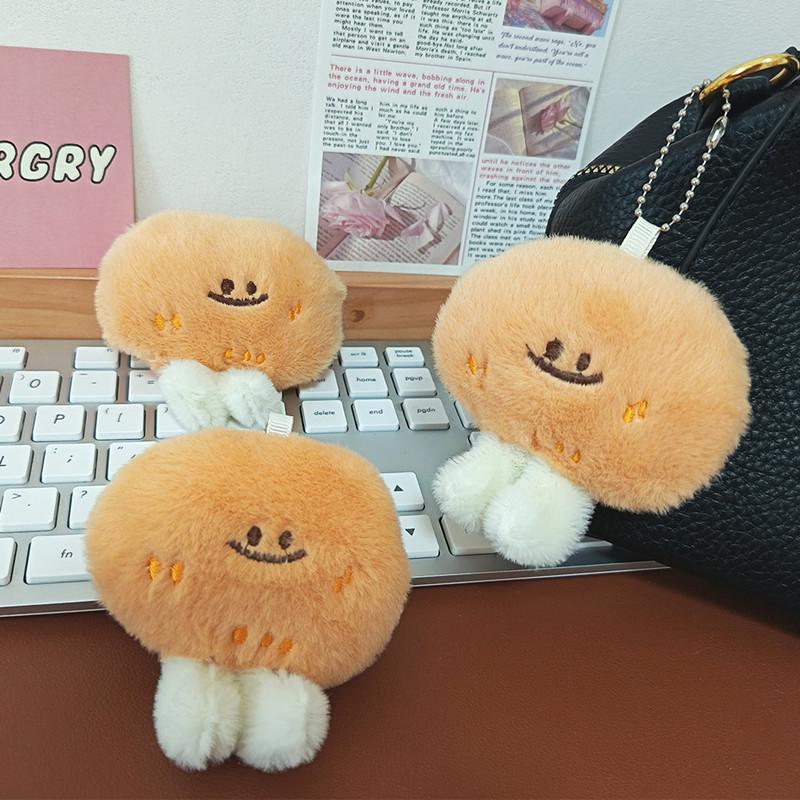 Creative vegetable small potato pendant pendant cute plush doll keychain schoolbag decoration little doll