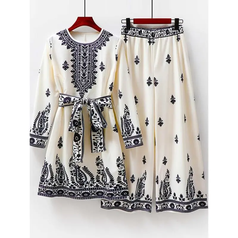 BK123002 Women's Casual Elegant Printed Round Neck Long Sleeved Top & Pants Set Fitted Ivory White Soft Womenswear Overall Style Suits two piece set women Clothes