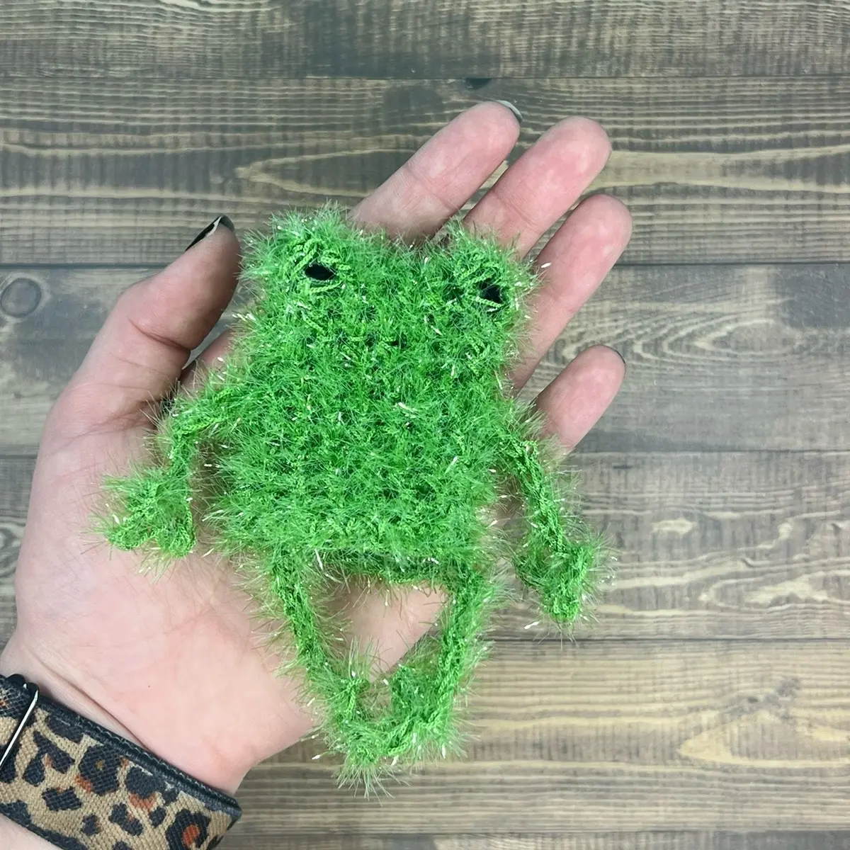 Frog crochet dish scrub. Washable reusable cute dish scrubbie