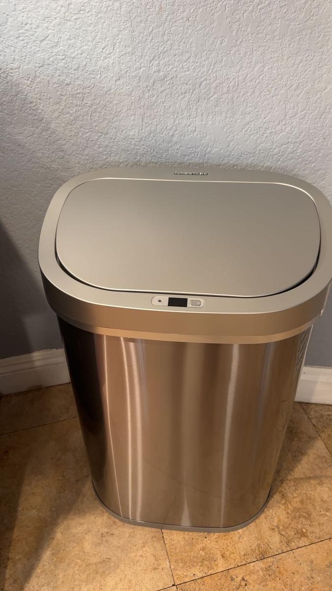 Item: 21 Gallon Rectangular