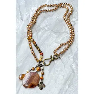 Gizelle Necklace in Taupe Mix