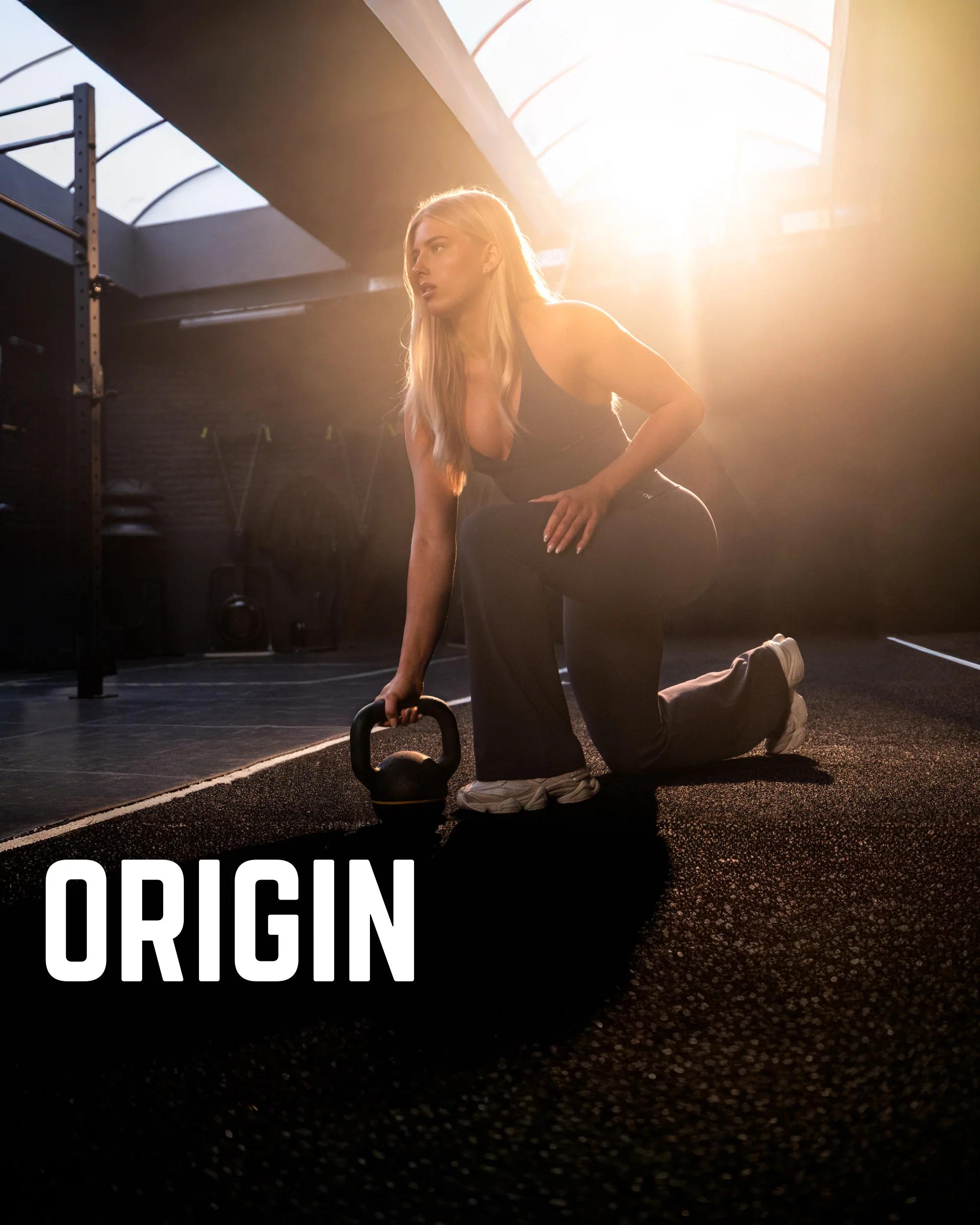 Impact Backless Bandeau Bright Fuchsia Supportive fabric Contour zone Removable bra pads Lift heavier. Train harder.