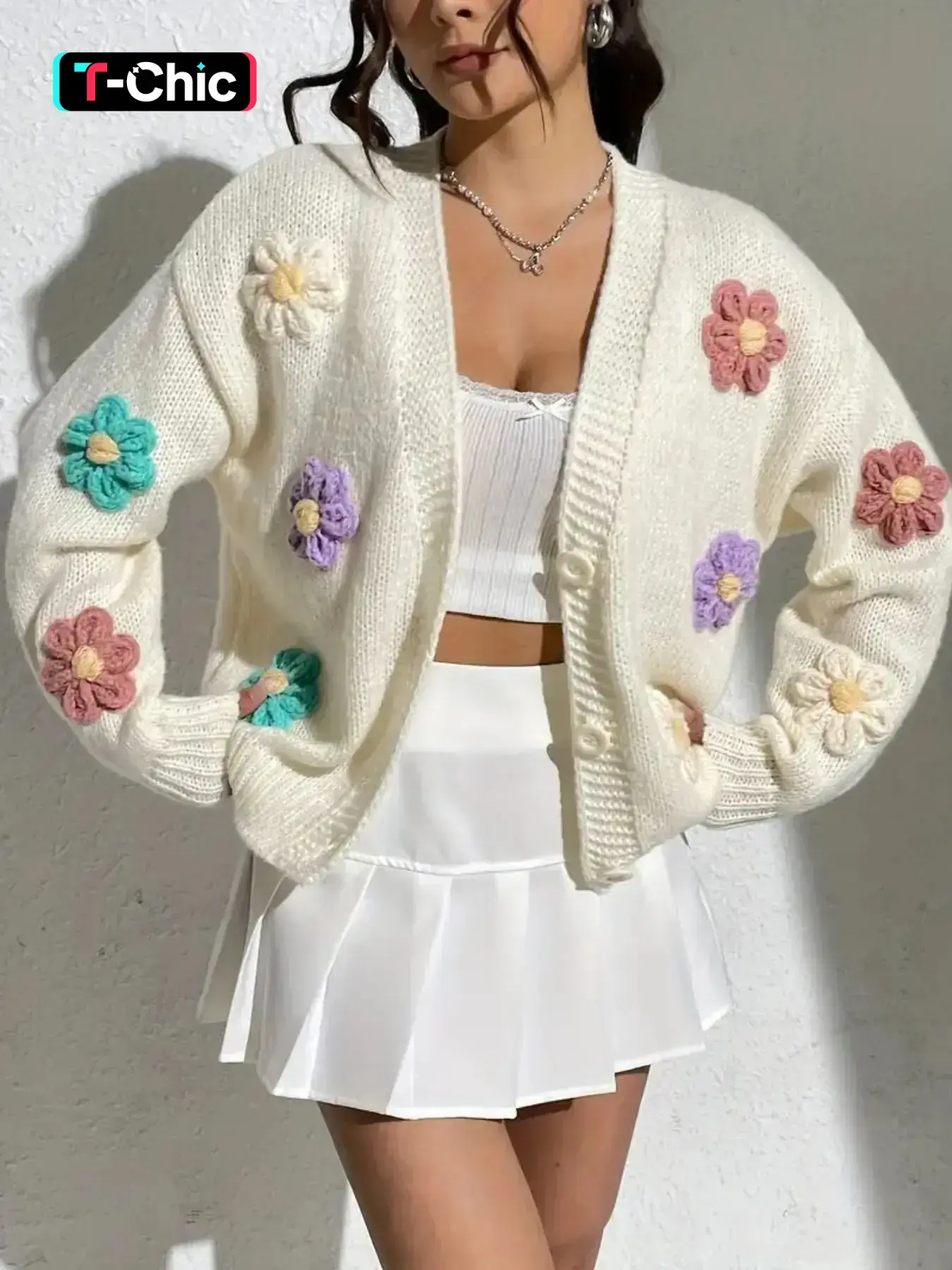 Women's 3D Floral Appliques Button Front Fitted Cardigan, Casual Feminine Long Sleeve V Neck Knitwear for Fall & Winter, Going Out Top, Ladies Knit Clothing for Daily Wear, Womenswear, Fashion Knitwear, Elegant Cardigan Knitwear