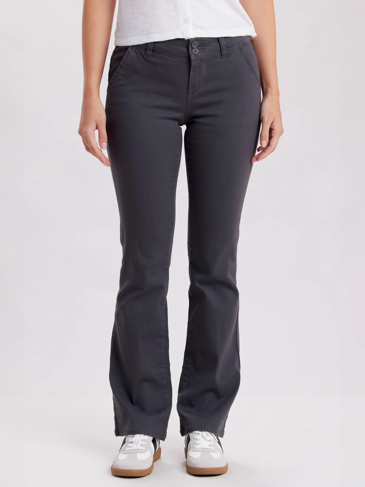 UNIONBAY Women's Mid-Rise Classic Boot Cut Uniform Pants - Stretchy Woven Cotton Solid Everyday Basic Casual Wear Trousers with Slant Front Pockets, Welt Back Pockets, Button-Zip Closure, Flattering Fit for Work, Outfits, Style, Bottom