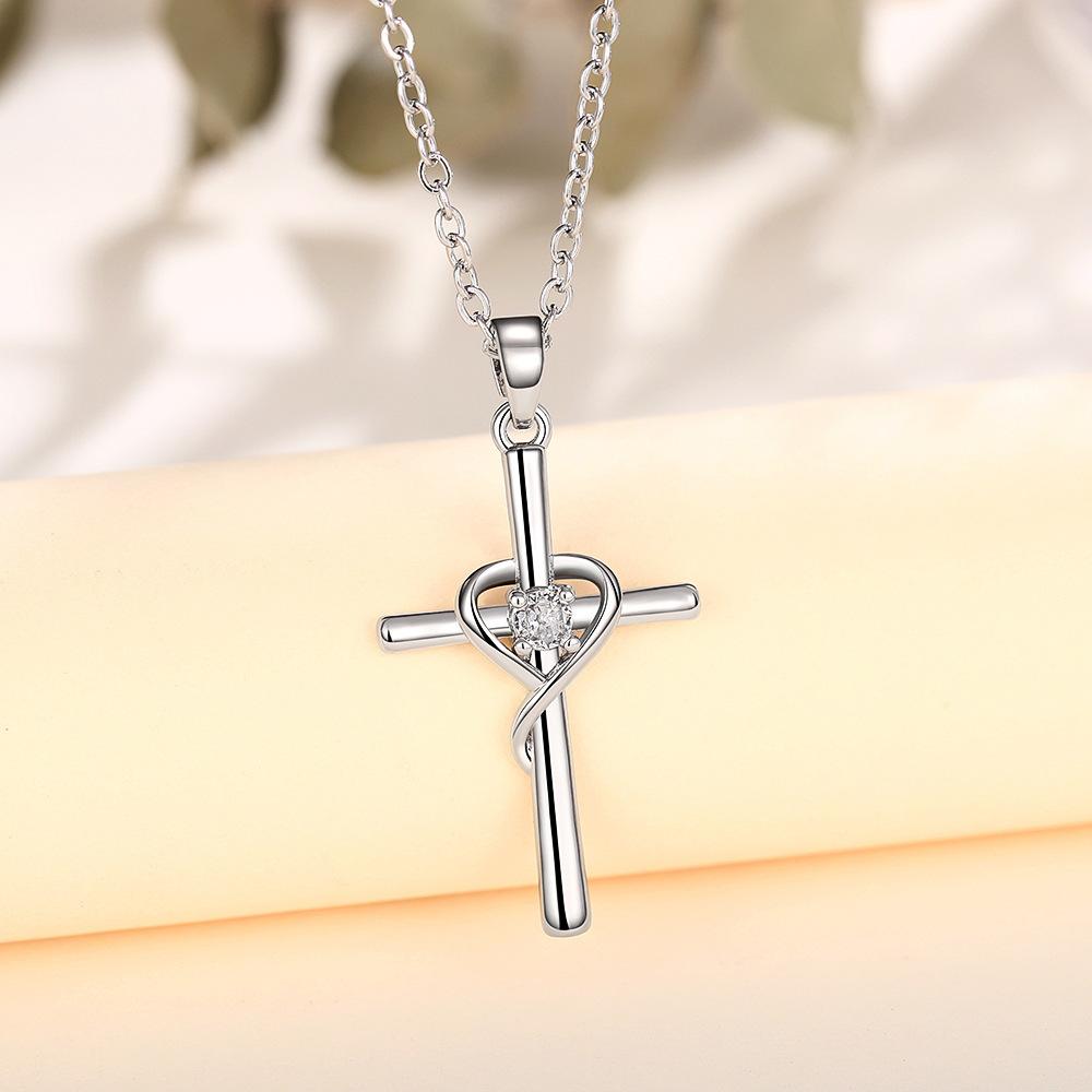 Women's Creative Cross Heart Zirconia Pendant Jewelry Women Birthday Anniversary Pendant Necklace Jewelry Party Wedding Gift Synthetic Zirconia Classic Cross Pendant Necklace