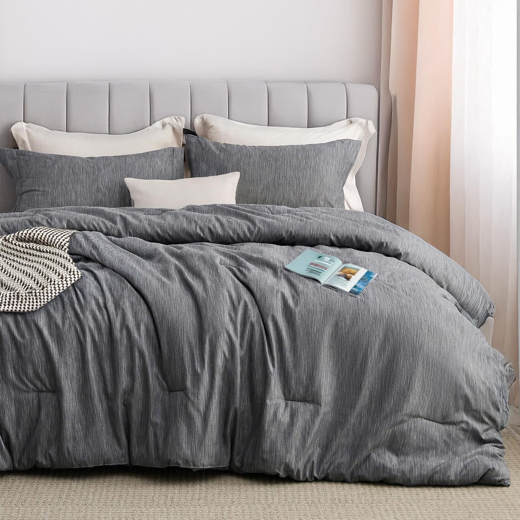 Raybee  MarshMellow  Soft Comforter Set Queen Size-3-PCS ,Bedding Set for All Seasons ,Soft Luxury Cationic Dyeing Comforter for All Season,Including 1 Comforter Set & 1 Or2 Pillows Shams