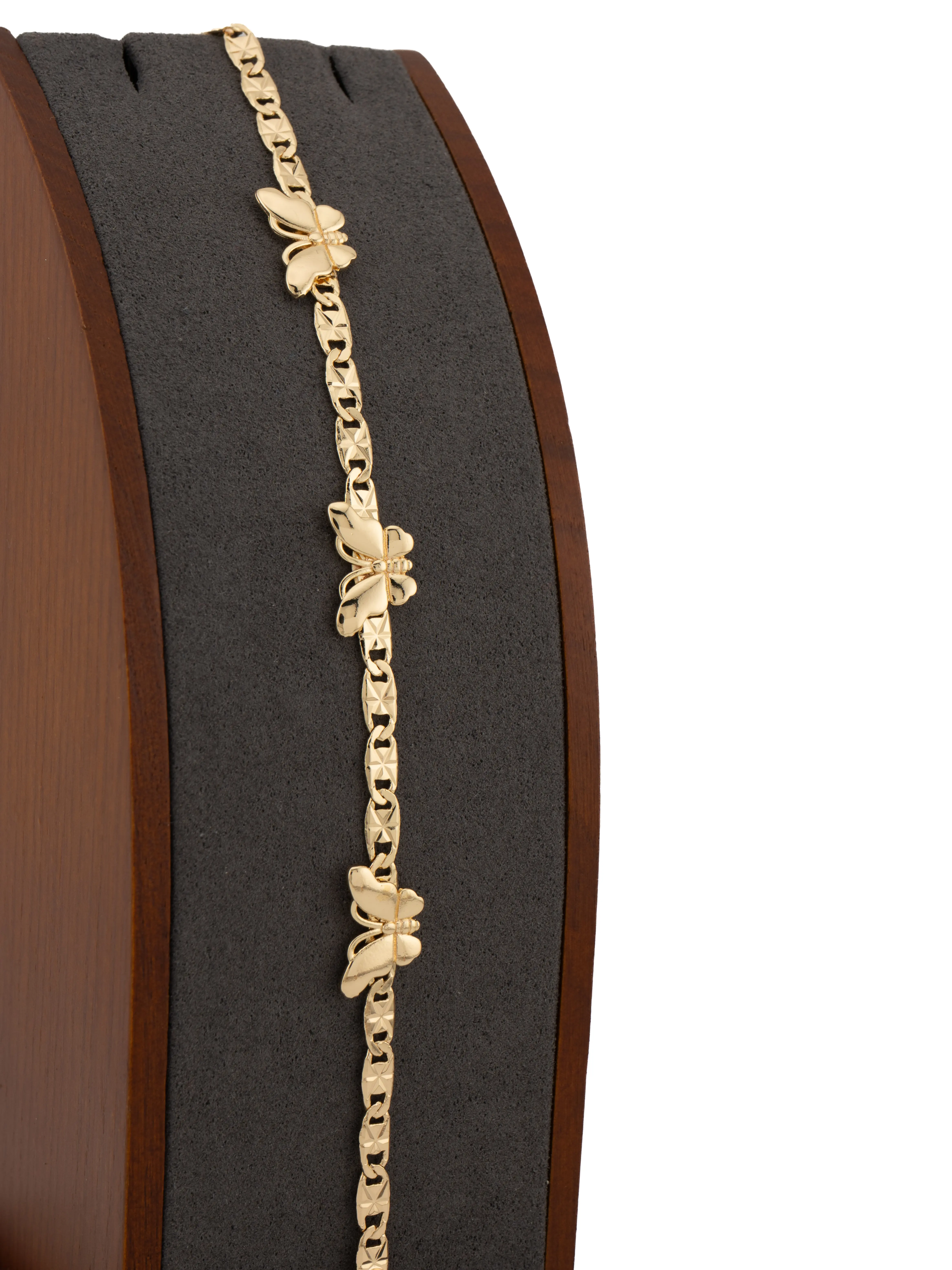 New 7.5-inch gold-plated bracelet with a beautiful Butterfly design. Perfect gift for Valentine's Day. gifts women