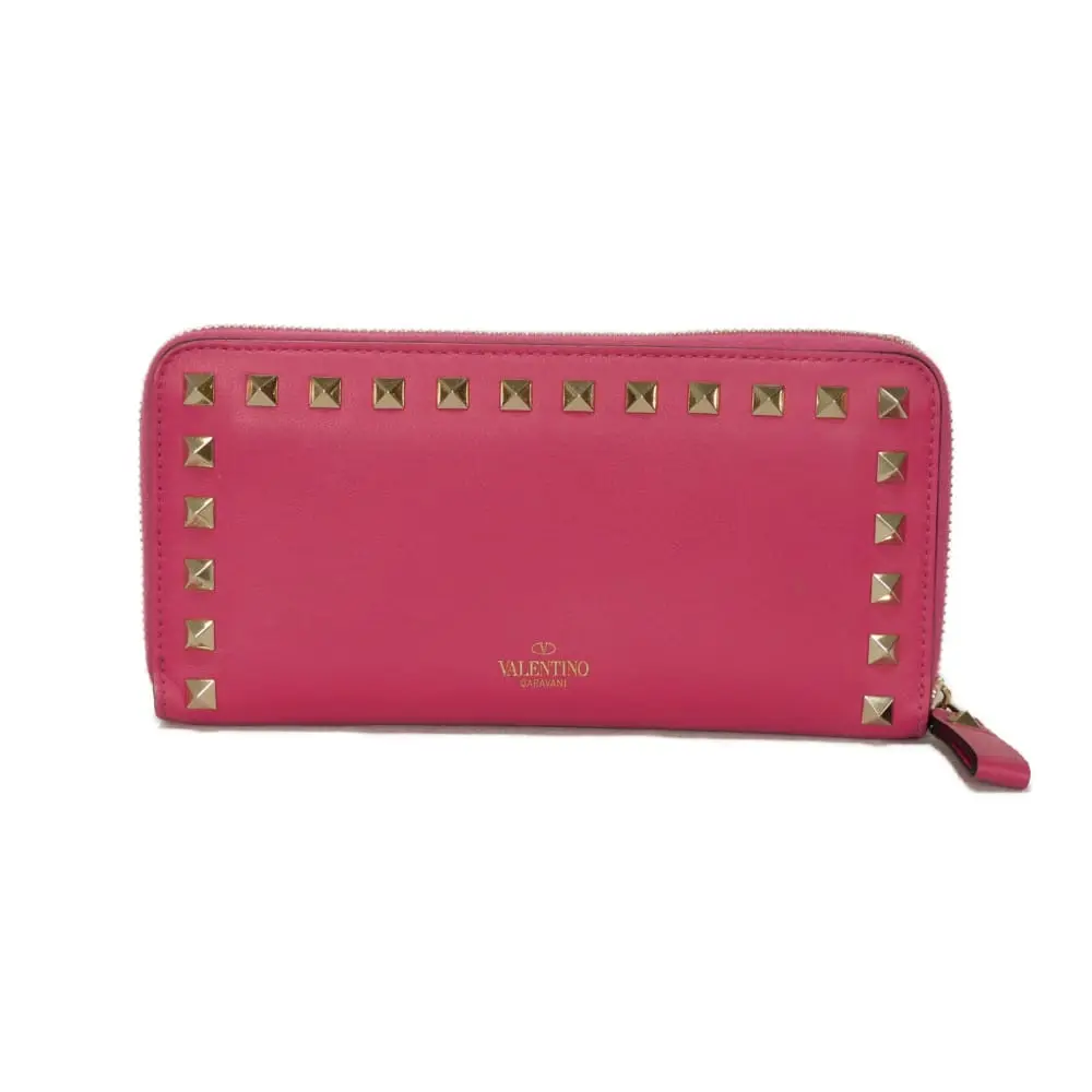 Pre-owned Valentino Calfskin Small Leather Goods Garavani Rockstud Smooth Long Wallet