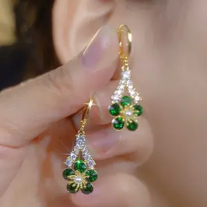 Green Zircon Flower Earrings for Women 2025, Luxury Minimalist Design, Elegant Chic Statement Jewelry DZEH2378