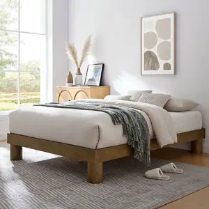 Runa Wood Full Platform Bed in French Oak