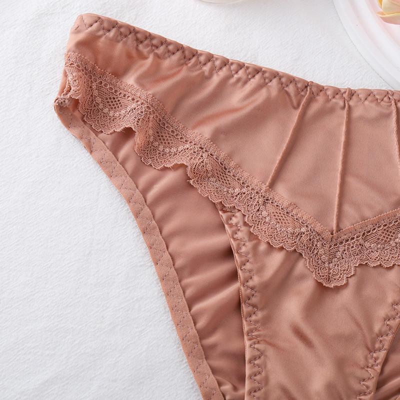 5 Pcs Women Underpants Low-waist Advanced Light Seamless Floral Lace Trim Silky Stretchable Panties Women Honeymoon Wedding Night Thong Womenswear Comfort Mother's Day Gifts
