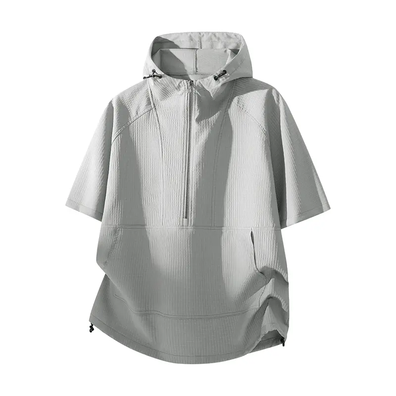 Men’s summer lightweight breathable half-zip loose athletic short-sleeve T-shirt (with cap); men’s outdoor UV-protection half-zip short-sleeve jacket (with cap); trendy brand half-zip short-sleeve top; breathable outdoor short-sleeve with cap, suitable fo