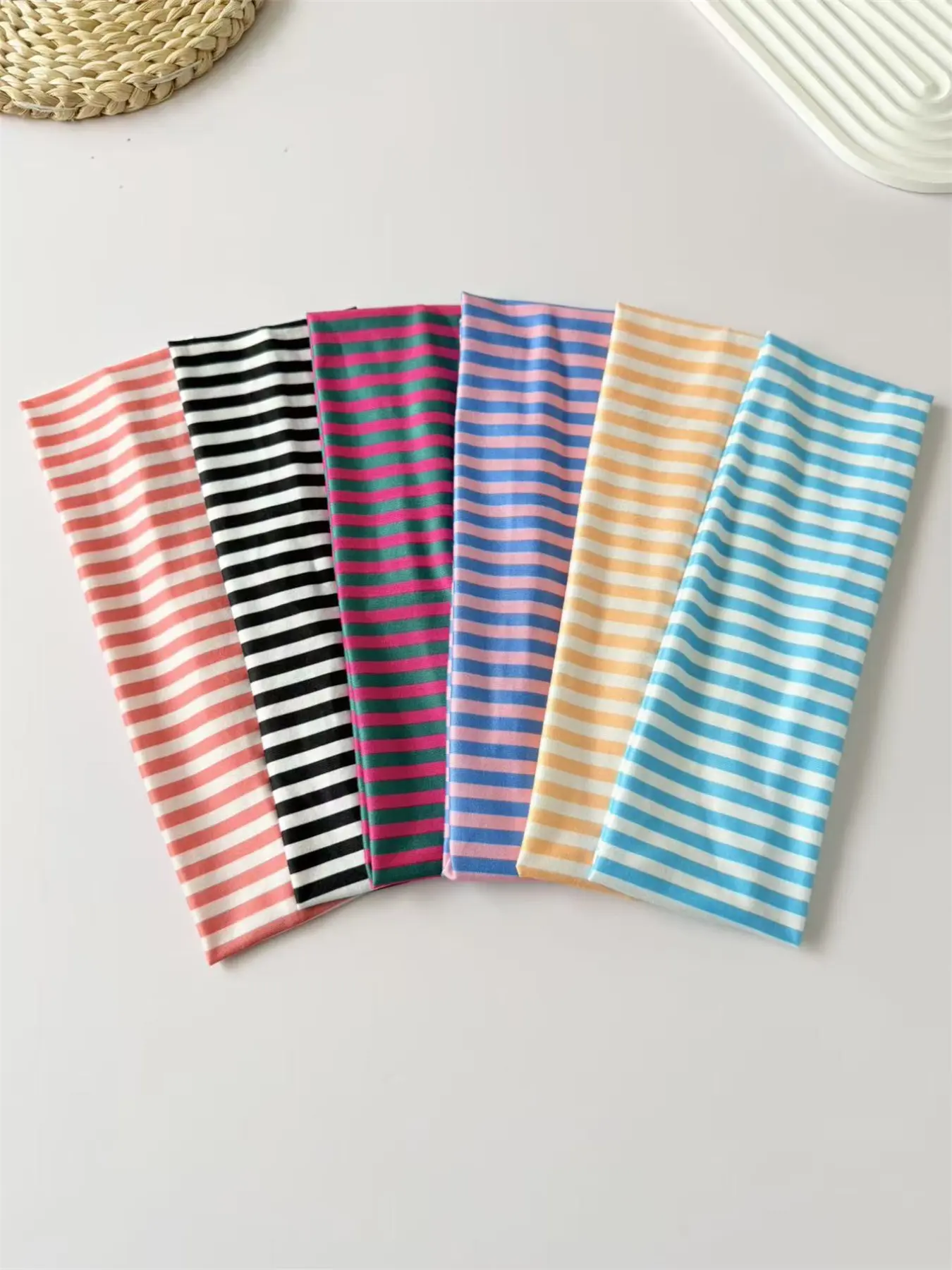 Women's Fashion Sports Hairbands Set, Multi-Color Striped Elements, Suitable for Gym Running Yoga, Sweat Absorbing Headbands, Casual Hair Accessories