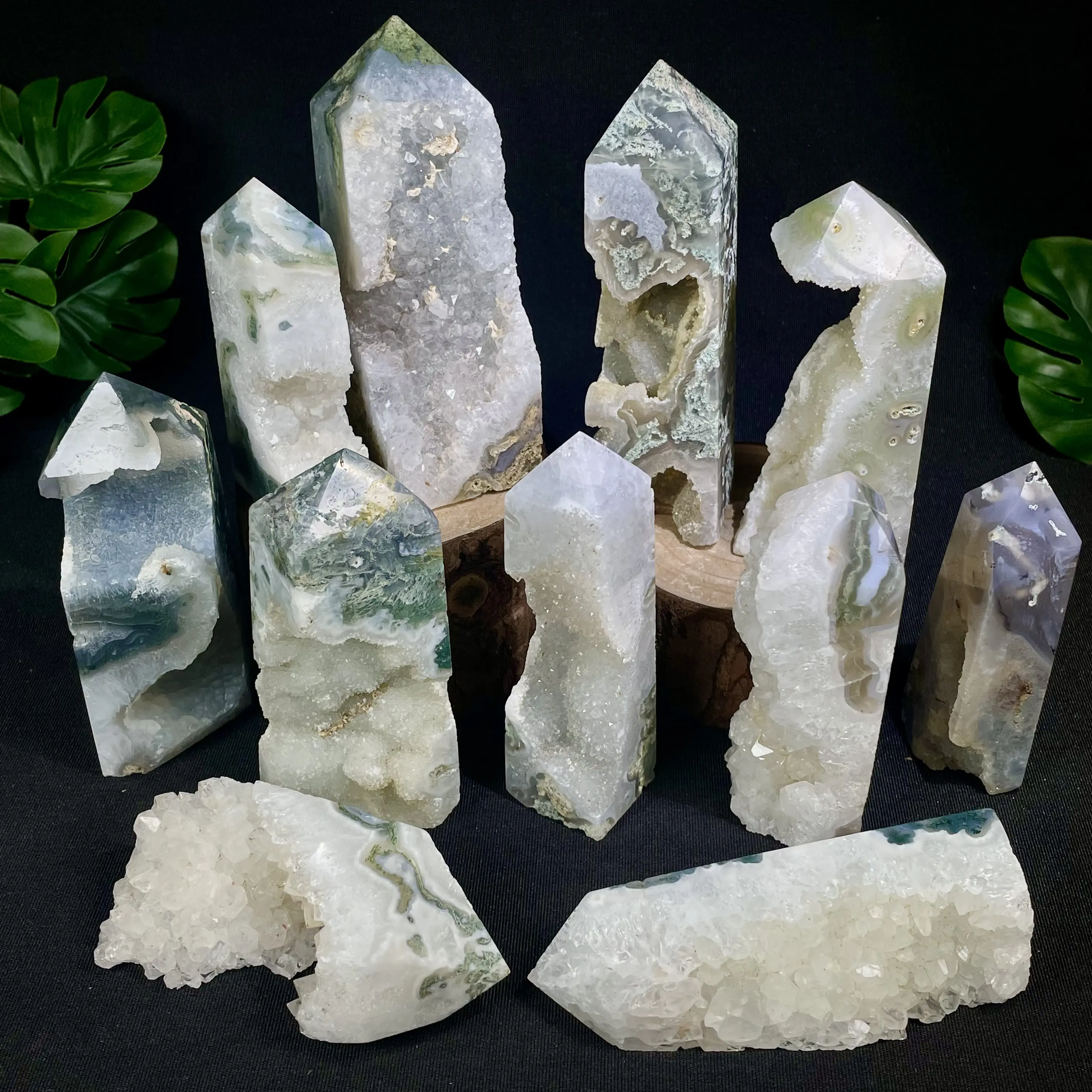 1 Count Druzy Moss Agate Tower