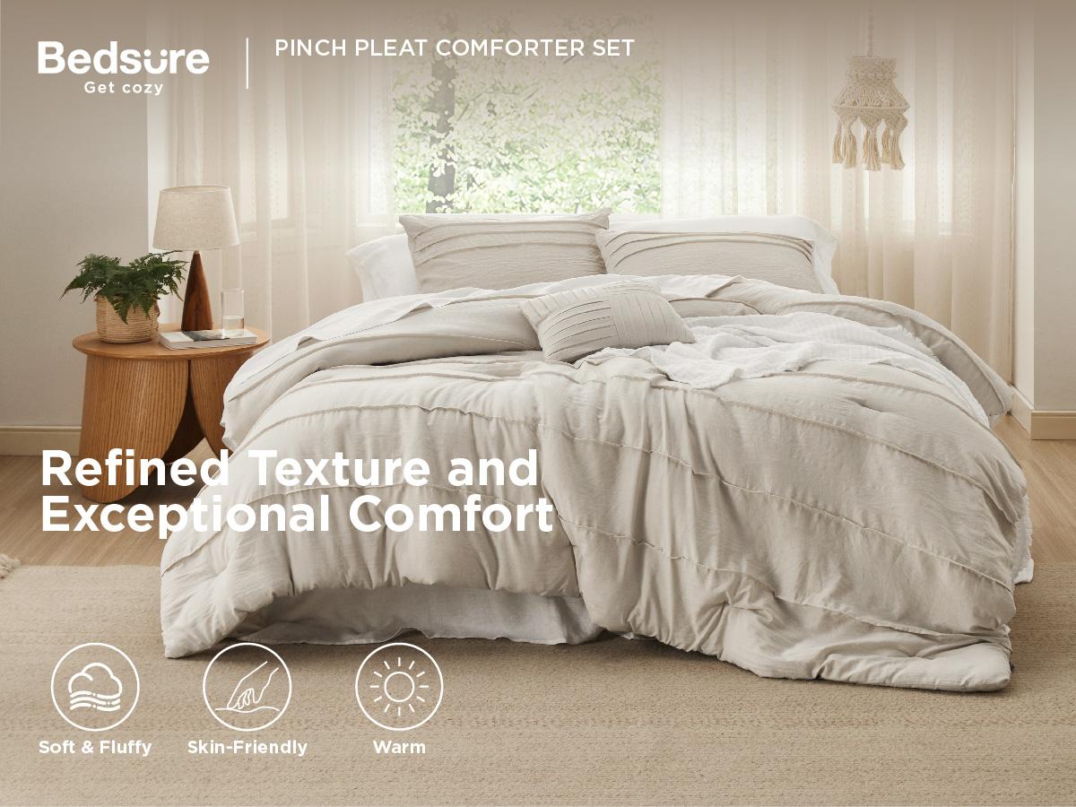 Comforter Set - 4 Pieces Pinch Pleat Bed Set, Boho Bedding for All Season, 1 Soft Comforter, 2 Pillowcases, 1 Decorative Pillow