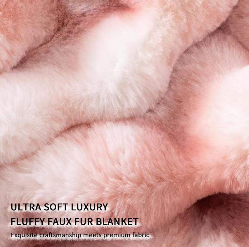 {Valentine's Day H&D Faux Rabbit Fur Throw Blanket, Ultra-Soft fleece-lined back, Breathable Thick and Heavy for Bed Sofa or Couch, Comfy Warm and Cozy blanket, Hypoallergenic, Dorm Decor Blanket, Gift for Girls and Women, Machine Washable