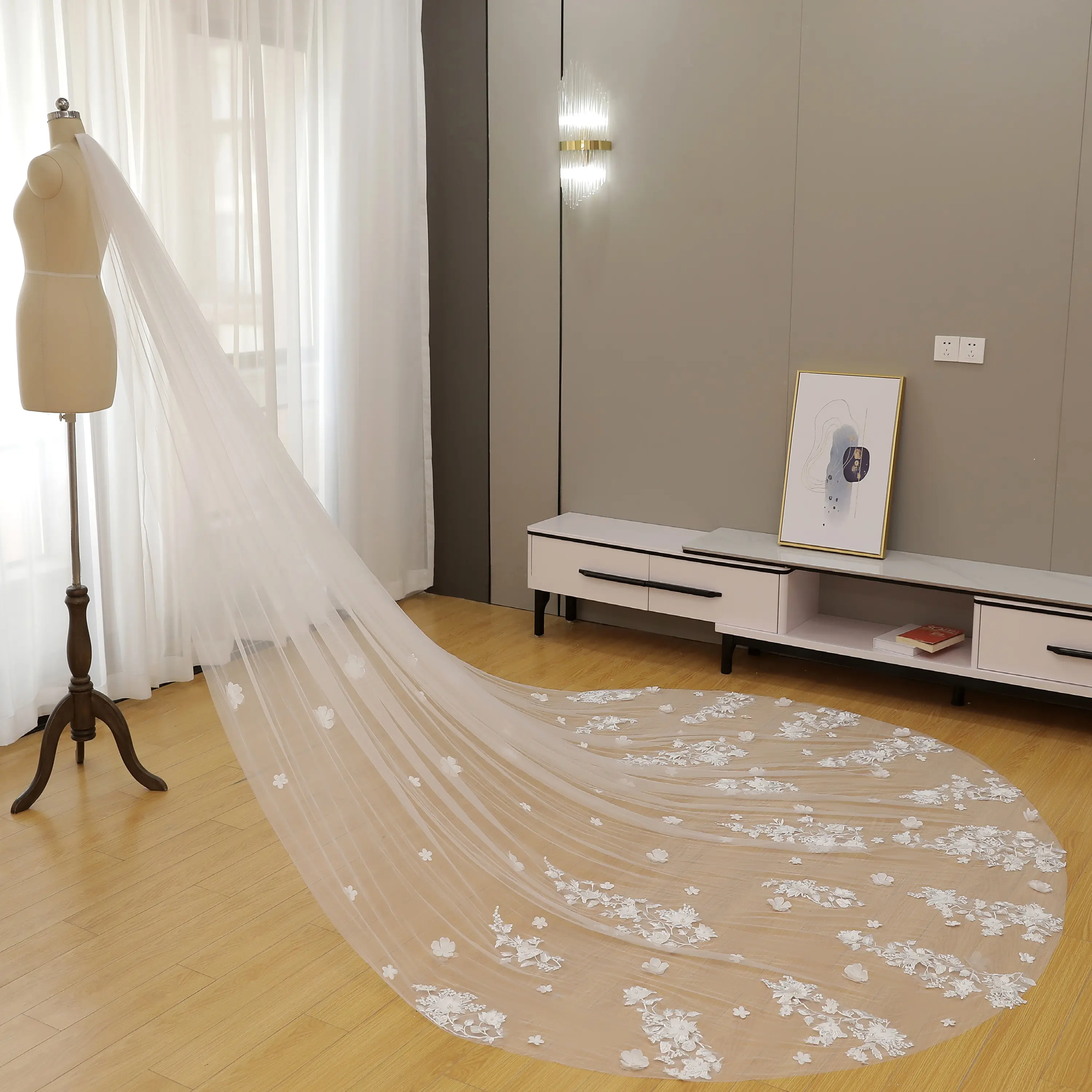Romantic Cathedral Length Bridal Veil with 3D Scattered Floral Lace Appliques - Sheer Soft Tulle Wedding Veil with Flower Embroidery and Comb for Bride