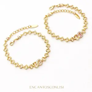 EncantosConLisi Elegant Brazaletes with Two Small Interlocking Hearts Design in Clear and Pink Measures 6.5-8 Inches